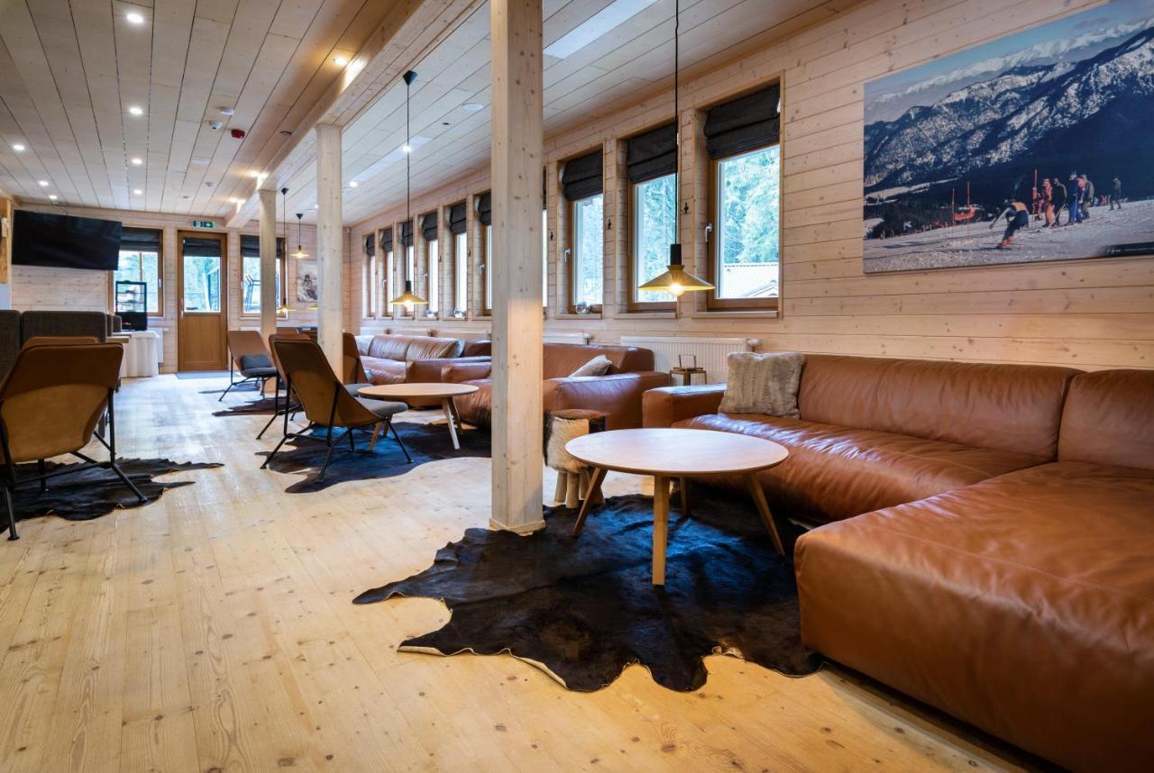 Hotel Bjoernson Jasna & Bjoernson Tree Houses Demänovská Dolina Eksteriør bilde